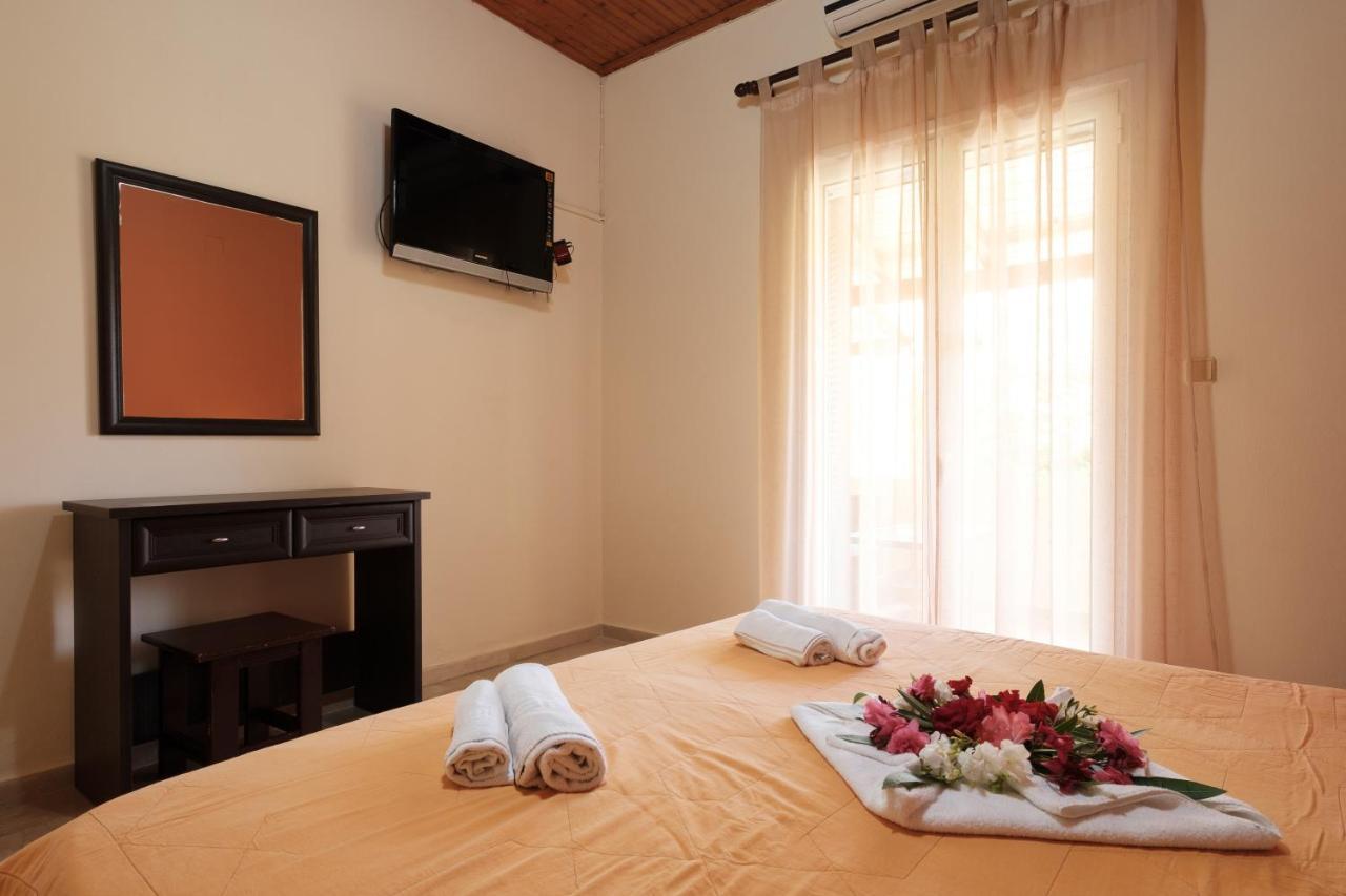 Erifili Apartments Sidari  Ngoại thất bức ảnh